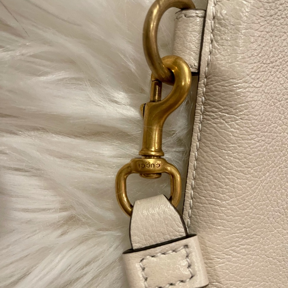 *SOLD* on ♏️erc - GUCCI Wristlet - Picture 10 of 16
